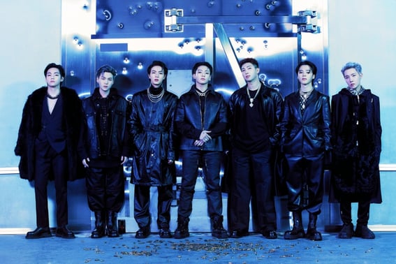 1-е место BTS, 2-е место Им Герой, 3-е место Ю Хэ Джин