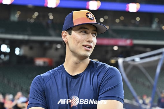 New gia nhập đội tuyển quốc gia Hàn Quốc mới thay mặt Mỹ và bùng nổ sự quan tâm của Nhật Bản đối với đội bóng chày quốc gia Nhật Bản"