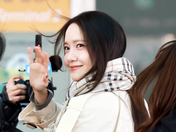 윤아 '미모가 반짝!'