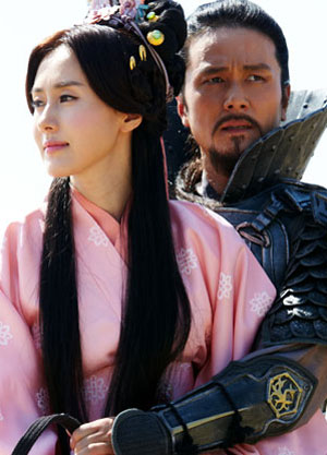 KBS 1TV 대하사극 '근초고왕'의 김지수(왼쪽)와 감우성 <사진=KBS>