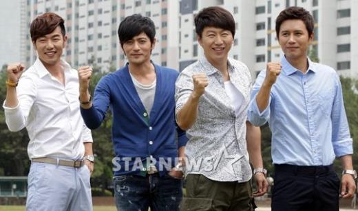 (왼쪽부터)이종혁, 장동건, 김수로, 김민종 ⓒ사진=이기범 기자