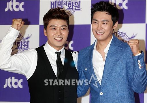 방송인 전현무 오상진/사진=이동훈 기자