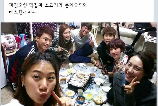개그우먼 김영희가 지난 20일 오후 자신의 SNS에 공개한 사진. '개콘' 커플 김기리와 신보라의 모습이 눈길을 끌고 있다.