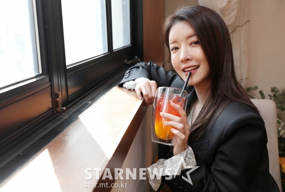 서울 용산구 꾸까 카페에서 배우 정인선의 '차한잔합시다' 인터뷰를 진행했다./사진=김휘선 기자