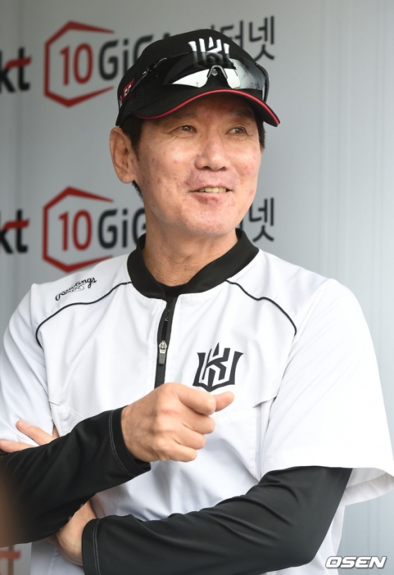 이강철 KT 감독.