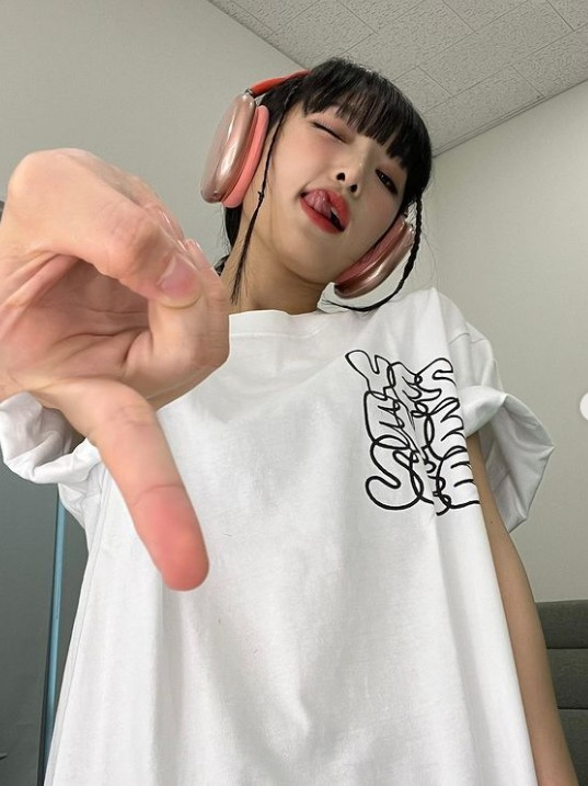 사진출처=최예나 공식 인스타그램