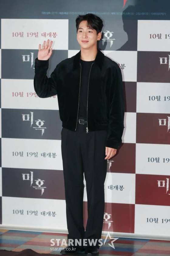 배우 차선우가 26일 오후 서울 코엑스 메가박스에서 진행된 영화 '미혹'(감독 김진영) 언론시사회에 참석해 질문에 답하고 있다. 아이를 잃은 슬픔에 빠진 가족이 새로운 아이를 입양하게 되면서 기이한 일들이 벌어지게 되는 미스터리 공포 영화 '미혹'은 오는 10월 개봉예정이다. /2022.09.26 /사진=이동훈 기자 photoguy@