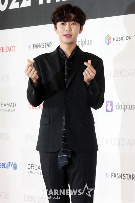 가수 임영웅이 일 오후 서울 송파구 올림픽공원 KSPODOME에서 열린 '2022 THE FACT MUSIC AWARDS' 시상식에 참석해 포즈를 취하고 있다. 2022.10.08 /사진=임성균 기자 tjdrbs23@