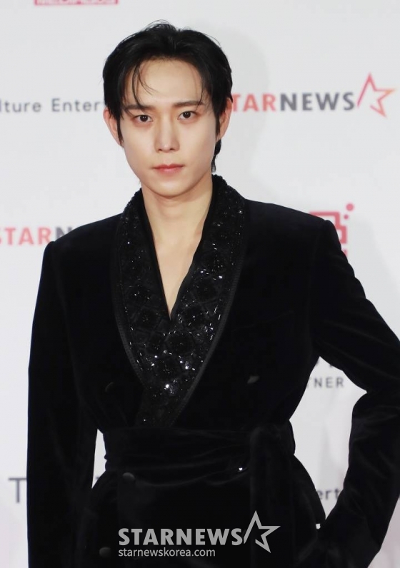 배우 김영대가 13일 오후 일본 나고야 니혼가이시홀에서 열린 스타뉴스-미디어보이 주최 '2022 Asia Artist Awards IN JAPAN'(2022 아시아 아티스트 어워즈, 이하 2022 AAA) 레드카펫 행사에 참석해 포즈를 취하고 있다. 스타뉴스와 미디어보이가 주최하고 Asia Artist Awards 조직위원회와 더스타파트너, 컬쳐 엔터테인먼트가 공동 주관한 글로벌 NO.1 시상식 '2022 AAA'는 올 한 해 동안 국내외에서 많은 사랑을 받은 가수, 배우들이 참석해 눈을 뗄 수 없는 화려한 글로벌 축제의 장을 펼쳤다. /2022.12.13 /사진=이동훈 기자 photoguy@