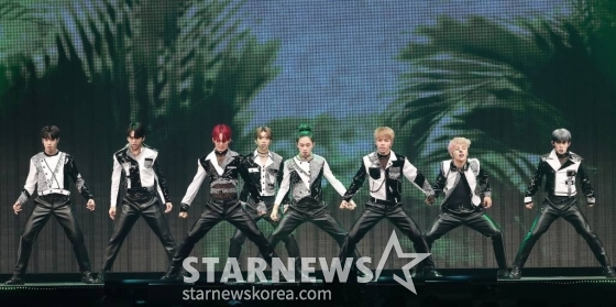 그룹 TFN이 14일 오후 일본 나고야 니혼가이시홀에서 열린 '2022 Asia Artist Awards IN JAPAN'(2022 아시아 아티스트 어워즈, 이하 2022 AAA) 애프터 스테이지에서 멋진 무대를 펼치고 있다. /2022.12.14 /사진=김창현 기자 chmt@