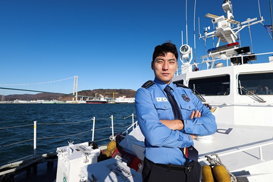 울산현대에 입단한 주민규. 사진은 울산해양경찰청 안전 지도 하에 촬영. /사진=울산현대