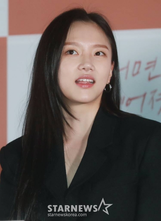 배우 정다은이 1일 오전 서울 CGV용산아이파크몰에서 진행된 영화 '어쩌면 우린 헤어졌는지 모른다'(감독 형슬우) 언론시사회에 참석해 질문에 답하고 있다. 사랑하는 사람이 모르는 사람이 되기까지의 과정을 그린 현실 이별 보고서 '어쩌면 우린 헤어졌는지 모른다'는 오는 8일 개봉한다. /2023.02.01 /사진=이동훈 기자 photoguy@