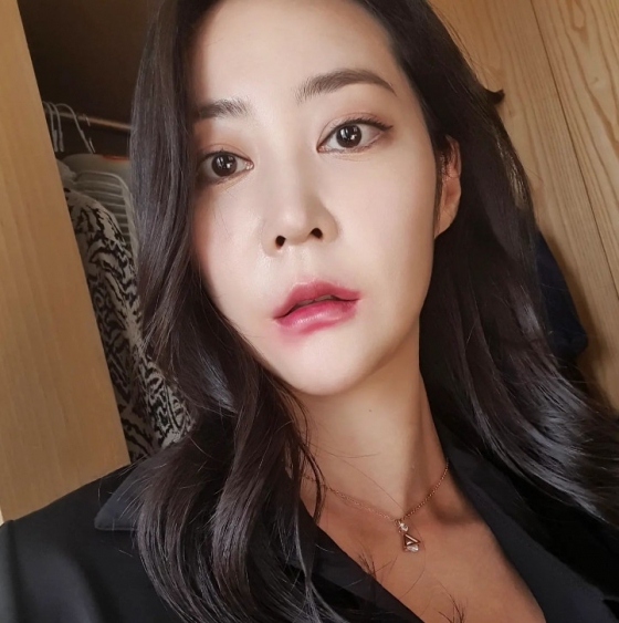 배우 연지 /사진=인스타그램
