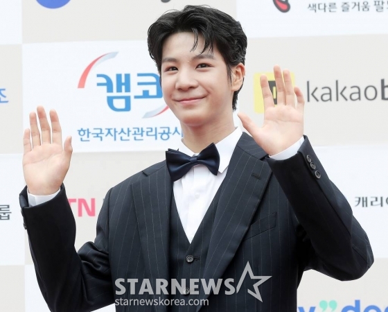 가수 정동원이 21일 오후 서울 중구 크레스트72에서 열린 '2022 방송광고 페스티벌' 시상식에 참석해 포즈를 취하고 있다.  올해로 14회째를 맞는 '방송광고 페스티벌'은 광고인과 시청자들을 위한 축제의 장을 마련하고, 혁신적 광고 메시지를 발굴해 광고 문화 발전에 기여하고자 2009년부터 머니투데이방송(MTN)이 개최해온 특별한 시상식이다. 2022.07.21 /사진=김창현 기자 chmt@