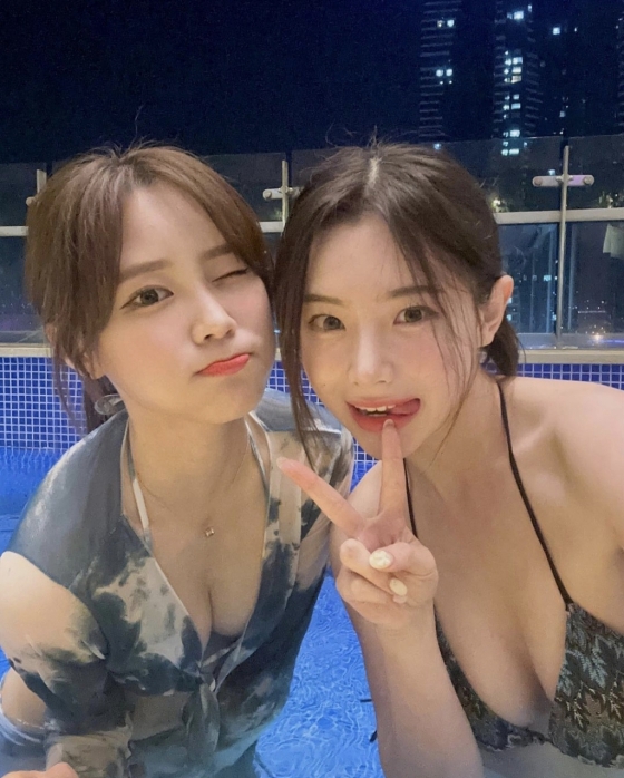 박선주 치어리더(왼쪽)와 김나연 치어리더./사진=박선주 치어리더 SNS
