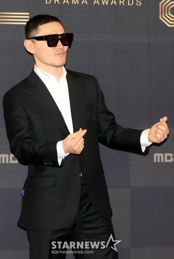 배우 양동근이 30일 오후 서울 마포구 상암 MBC신사옥에서 열린 '2022 MBC 연기대상' 포토월 행사에 참석해 포즈를 취하고 있다. 2022.12.30 /사진=임성균 기자 tjdrbs23@