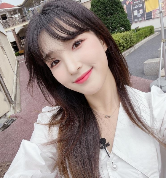 /사진=율희 인스타그램
