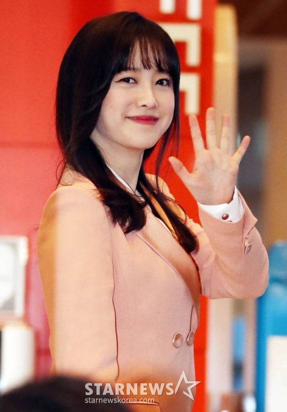 배우 구혜선이 23일 오후 경기 부천시 만화박물관에서 열린 '제22회 부천국제애니메이션페스티벌' 개막식에 심사위원 자격으로 참석하고 있다. /사진=임성균 기자 tjdrbs23@