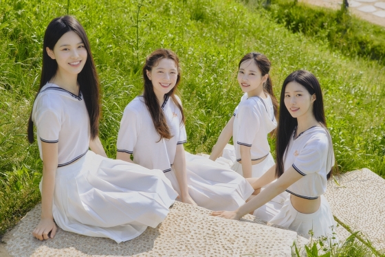 지민, 샤넬, 후우나, 지우 /사진=빌리프랩
