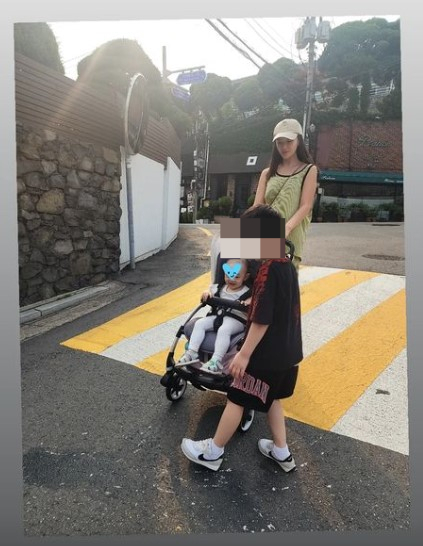 /사진=황정음