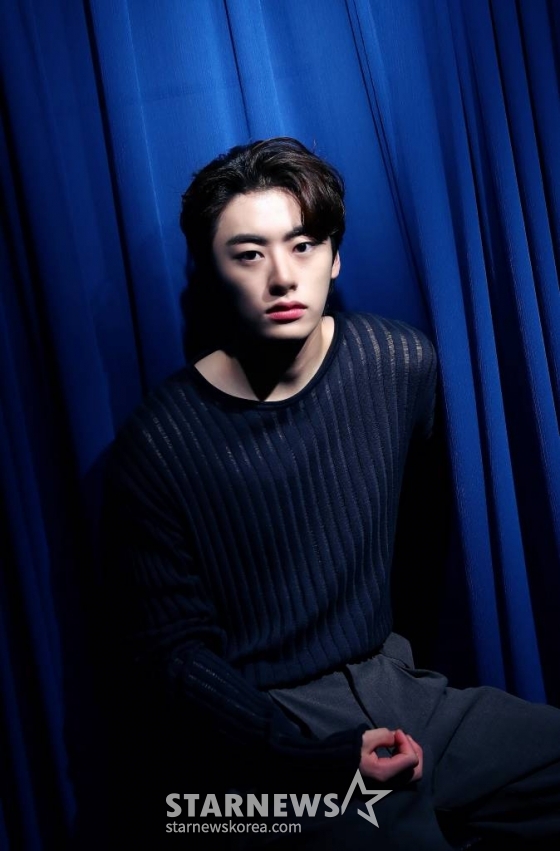 배우 이원정이 27일 오전 서울 종로구 스타뉴스 사옥에서 진행된 KBS 2TV 월화드라마 '어쩌다 마주친, 그대' 종영 인터뷰에 앞서 포즈를 취하고 있다. 이원정은 극 중 누구보다 꿈 많았던 매력적인 음악소년 백희섭 역을 맡아 시청자들의 눈길을 끌었다. 2023.06.27 /사진=김창현 기자 chmt@