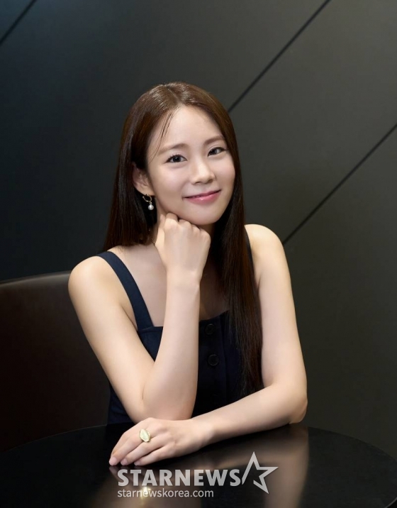 영화 '빈틈없는 사이'(감독 이우철)의 주연배우 한승연이 30일 오전 진행된 라운드 인터뷰를 위해 포즈를 취하고 있다. /사진제공=갤리온엔터테인먼트 2023.06.30 /사진=이동훈 기자 photoguy@
