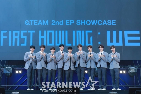 그룹 &TEAM이 18일 일본 도쿄 롯폰기 힐즈 아레나에서 진행된 미니 2집 'First Howling : WE' 미디어 쇼케이스에서 포즈를 취하고 있다. /사진제공=하이브 레이블즈 재팬 2023.06.18 /사진=이동훈 기자 photoguy@