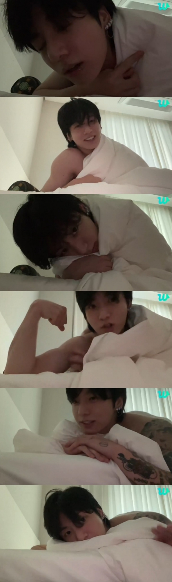 /사진=정국 위버스 라이브 방송