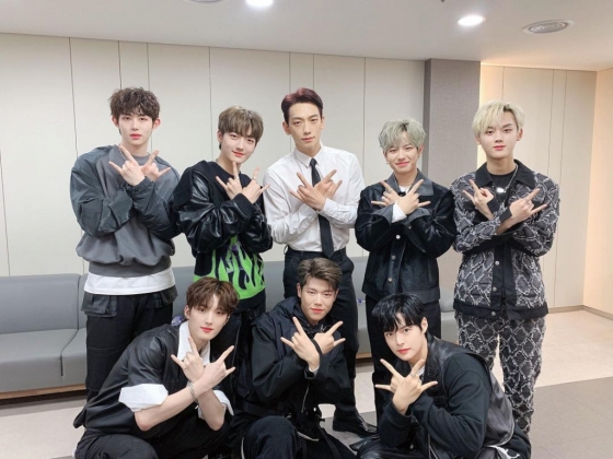 /사진=비 SNS