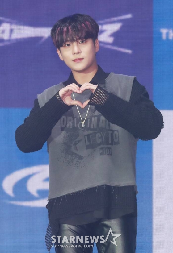 그룹 에이티즈(ATEEZ) 종호가 15일 오후 서울 강서구 KBS 아레나에서 진행된 미니 9집 '더 월드 에피소드 2 : 아웃로우'(THE WORLD EP.2 : OUTLAW) 발매기념 쇼케이스에서 포즈를 취하고 있다. /2023.06.15 /사진=이동훈 기자 photoguy@