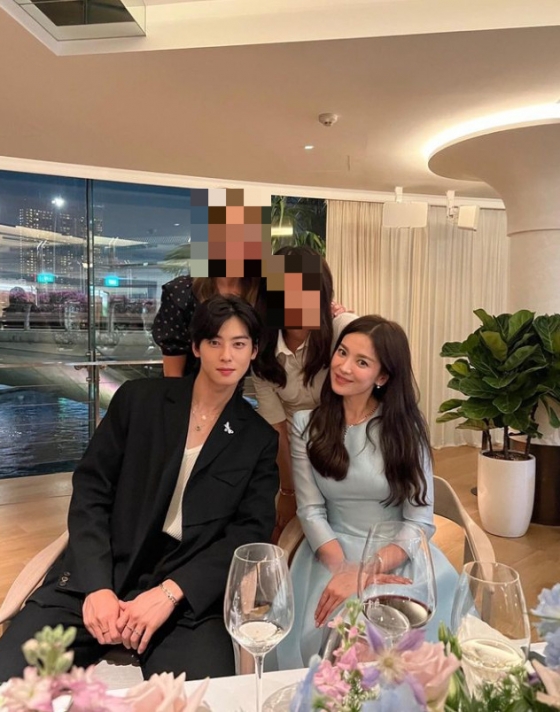 차은우, 송혜교 /사진=인스타그램