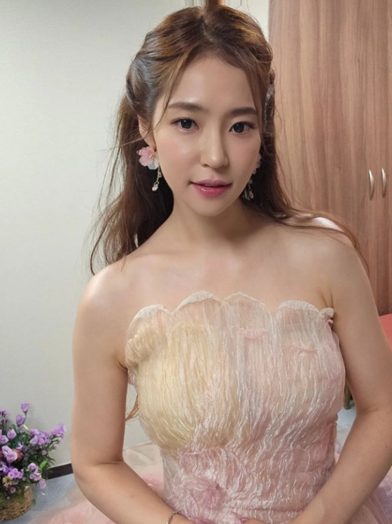 가수 홍자 /사진=인스타그램
