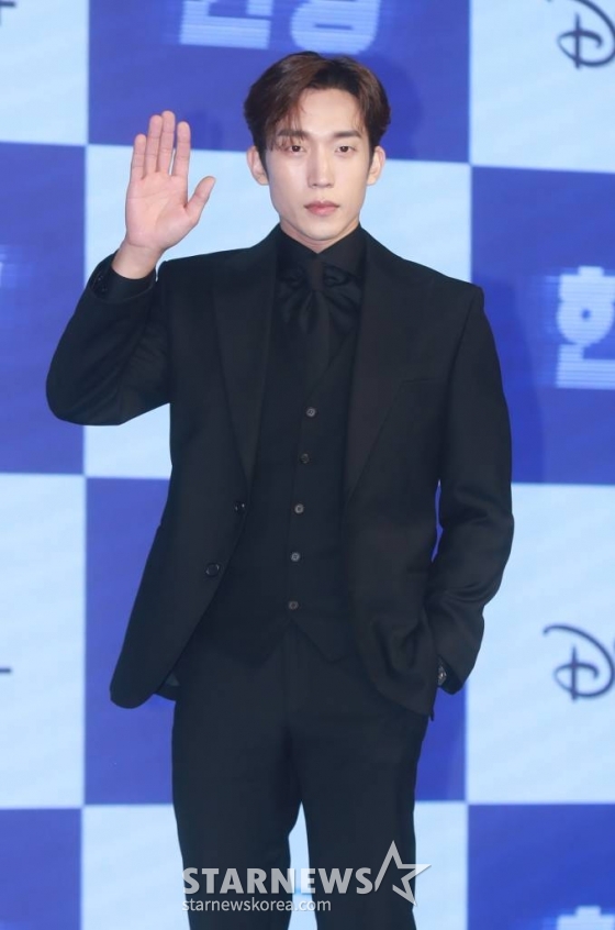 배우 이상이가 12일 오전 서울 동대문 JW 메리어트에서 진행된 디즈니+ '한강' 제작발표회에 참석해 포즈를 취하고 있다. 한강경찰대가 한강을 둘러싼 범죄에 휘말리면서 벌어지는 이야기 '한강'은 13일 공개된다. /2023.09.12 /사진=이동훈