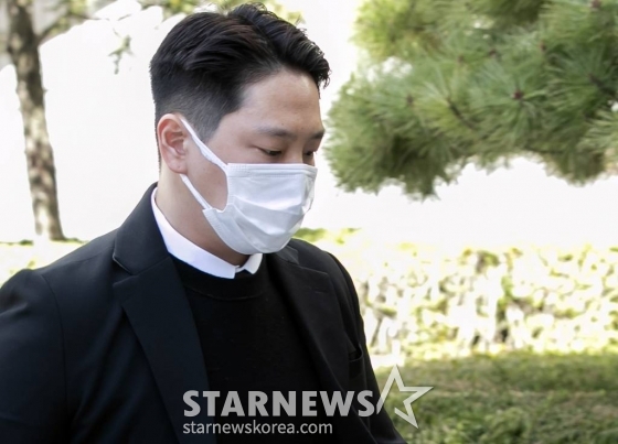 강제추행 혐의로 기소된 그룹 B.A.P 출신 힘찬(본명 김힘찬) /사진=김창현 기자 chmt@