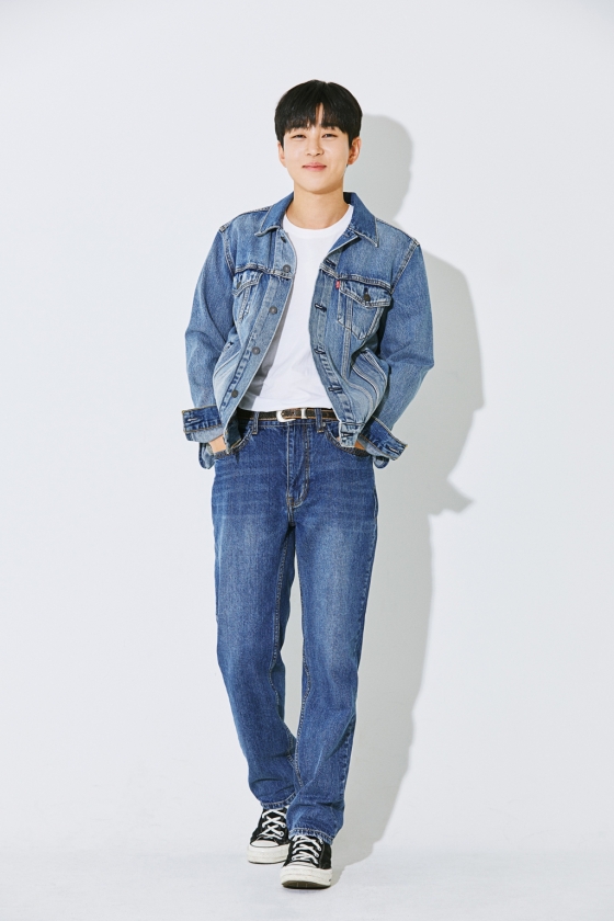 가수 딘딘 /사진=슈퍼벨컴퍼니
