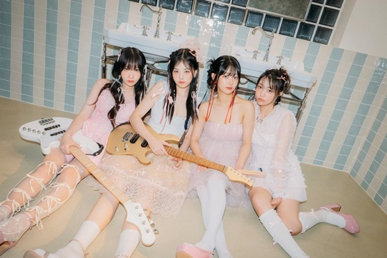 QWER/사진=타마고 프로덕션