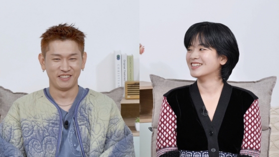 가수 크러쉬, 배우 이주영 /사진제공=KBS 2TV '옥탑방의 문제아들'