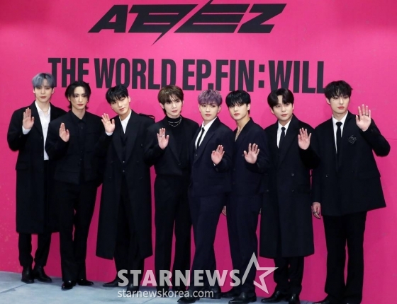 그룹 에이티즈(ATEEZ)가 1일 오전 서울 강남구 신사동 안다즈 서울 강남에서 진행된 정규 2집 '더 월드 에피소드 파이널 : 윌(THE WORLD EP FIN : WILL)' 발매 기념 기자간담회에 참석해 포즈를 취하고 있다. 2023.12.01 /사진=김창현