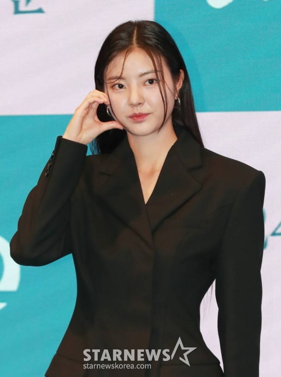 배우 홍예지가 28일 오후 서울 구로구 더 세인트에서 진행된 KBS 2TV 월화드라마 '환상연가' 제작발표회에 참석해 포즈를 취하고 있다. /2023.12.28 /사진=이동훈