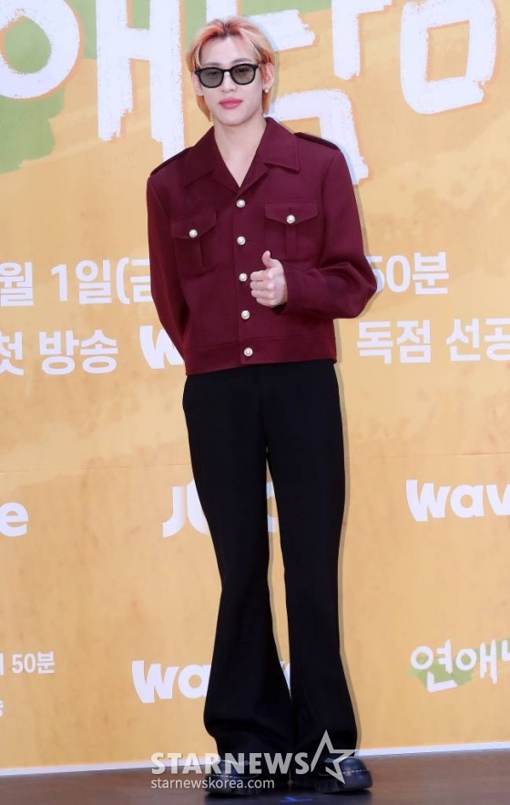 가수 뱀뱀이 21일 오전 경기 고양시 소노캄 호텔에서 진행된 JTBC X 웨이브 예능 '연애남매' 제작발표회에 참석해 포즈를 취하고 있다. '연애남매'는 남매들이 모여 서로의 연인을 찾아가는 가족 참견 연애 리얼리티 프로그램으로, 3월 1일 오후 8시 50분에 첫 방송되며 OTT는 웨이브를 통해 독점 선공개된다. 2024.02.21 /사진=김창현