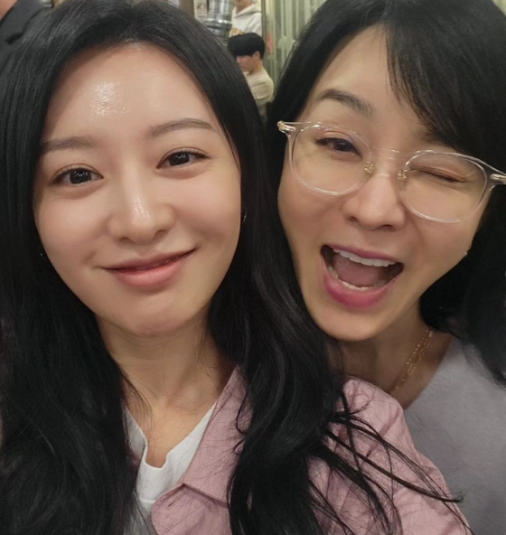 김지원, 김정난 /사진=인스타그램