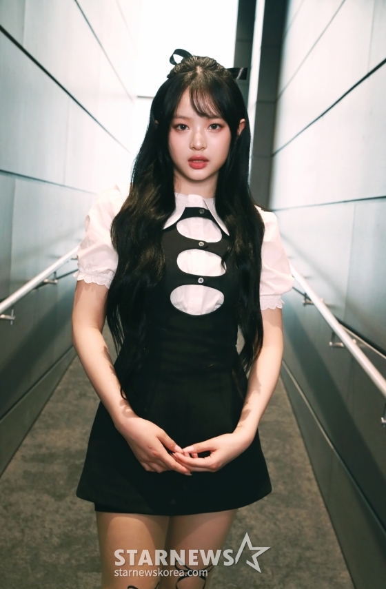 '2023 아시아 아티스트 어워즈 인 필리핀'(2023 Asia Artist Awards IN THE PHILIPPINES)에서 대상 2관왕을 비롯해 6관왕에 오르며 역대 최다관왕 타이틀을 따낸 걸그룹 뉴진스의 하니가 스타뉴스와의 인터뷰를 위해 포즈를 취하고 있다. /2024.03.08 /사진=이동훈