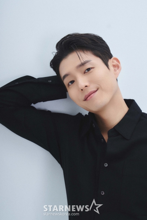 KBS 드라마 '효심이네 각자도생'의 배우 하준이 18일 진행된 인터뷰를 위해 포즈를 취하고 있다. /사진제공=에이스팩토리 2024.03.18 /사진=이동훈