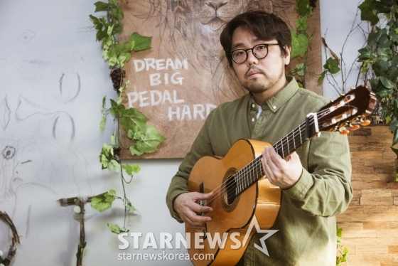 20.02.20 기타리스트 박주원 인터뷰 /사진=강민석 인턴기자 msphoto94@