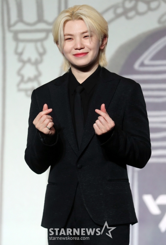 그룹 세븐틴(Seventeen) 우지가29일 오후 서울 여의도 콘래드호텔 그랜드 볼룸에서 베스트 앨범 '17 IS RIGHT HERE' 발매 기념 글로벌 기자간담회를 열고 포즈를 취하고 있다. 이번 베스트 앨범 '17 IS RIGHT HERE'은 9년의 발자취를 담는 동시에 지난 시간을 기념하며 우리만의 공간에서 영원히 함께할 것임을 약속하는 앨범으로 총 33개의 트랙으로 한국 앨범 타이틀 20곡과 일본 앨범 타이틀 8곡, '아낀다', 타이틀 곡 'MAESTRO& /사진=임성균