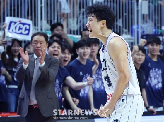 포효하는 허웅. /사진=김진경 대기자