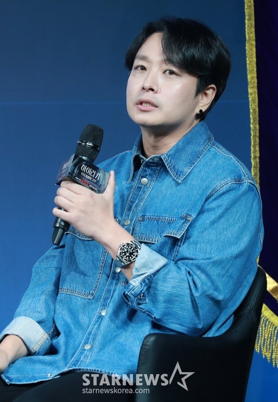 배현진 감독이 3일 오전 서울 앰배서더 서울 풀만 호텔에서 진행된 넷플릭스 오리지널 시리즈 '하이라키' 제작발표회에 참석해 질문에 답하고 있다. 상위 0.01%의 소수가 질서이자 법으로 군림하는 주신고에 비밀을 품은 전학생이 입학한 후 견고했던 그들의 세계에 균열이 생기며 벌어지는 이야기를 그린 넷플릭스 시리즈 '하이라키'는 오는 7일 공개된다. /2024.06.03 /사진=이동훈