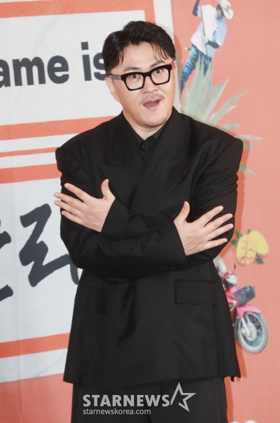 가수 데프콘이 20일 오후 서울 상암동 스탠포드 호텔에서 진행된 JTBC 예능 'My name is 가브리엘' 제작발표회에 참석해 포즈를 취하고 있다. /2024.06.20 /사진=이동훈