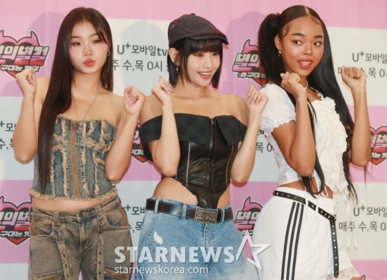 안무가 하리무, 가수 나띠, 모델 박제니가 3일 오전 서울 여의도 STUDIO X+U 사옥에서 진행된 U+모바일TV '별의별걸: 추구미는 핫걸' 제작발표회에 참석해 포즈를 취하고 있다. MZ세대를 대표하는 핫걸들이 다양한 의뢰인들을 만나, 그들의 취향과 삶을 심층적으로 분석해 인생 숏폼을 만들어주는 프로그램 '별의별걸: 추구미는 핫걸'은 오늘(3일) 공개된다. /2024.07.03 /사진=이동훈