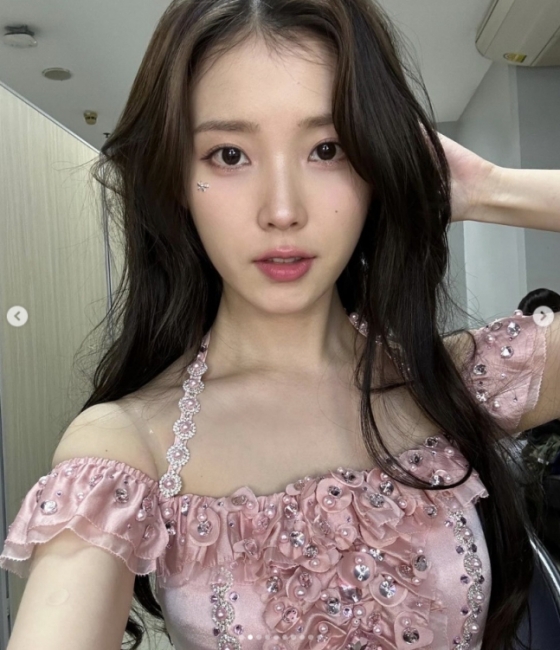 /사진=아이유 인스타그램